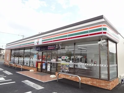 セブンイレブン藍住インター店様まで300m