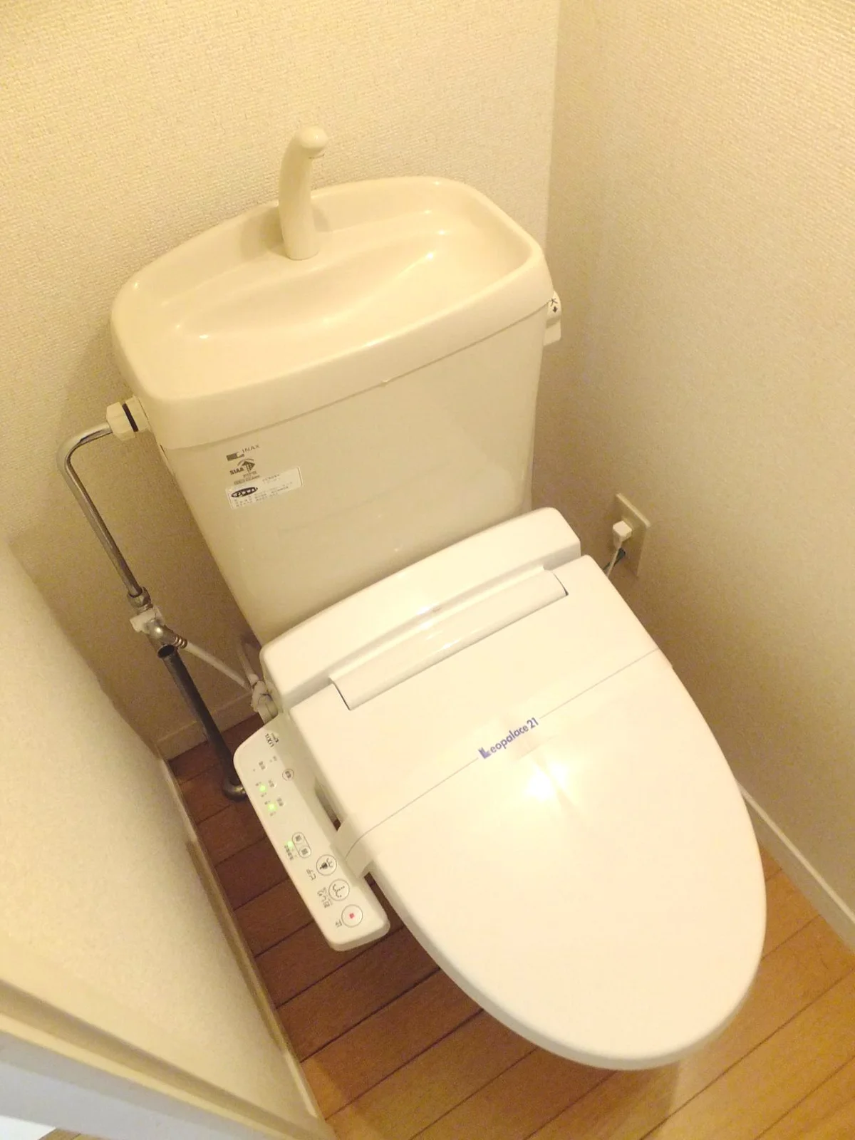 ウォシュレット付き