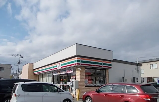 セブンイレブン東4条2丁目店まで750m