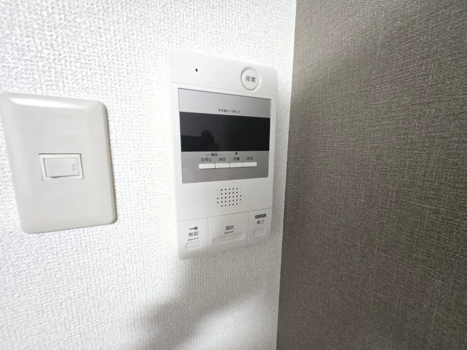 インターホン