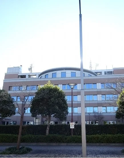 昭島市役所まで75m