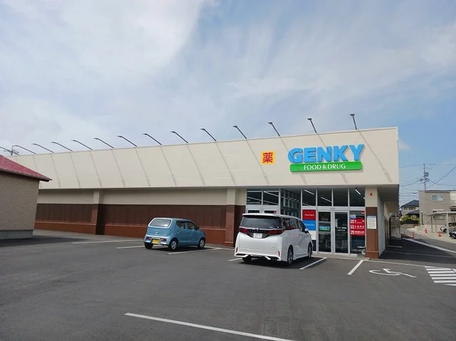 ＧＥＮＫＹまで1300m