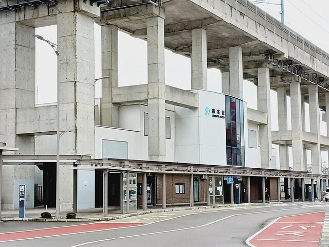 森本駅まで1200m