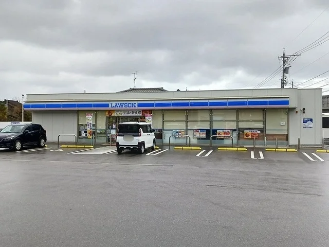 ローソン金沢法光寺店まで500m