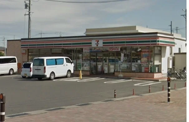 セブンイレブンまで850m