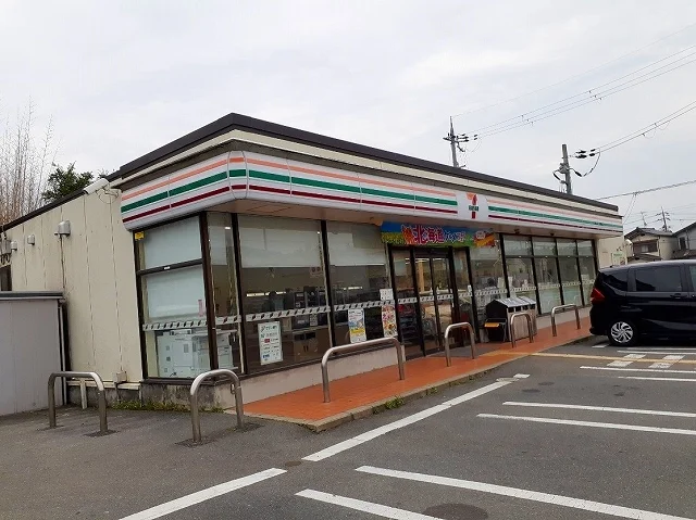 セブンイレブン 長岡京西ノ口店まで600m