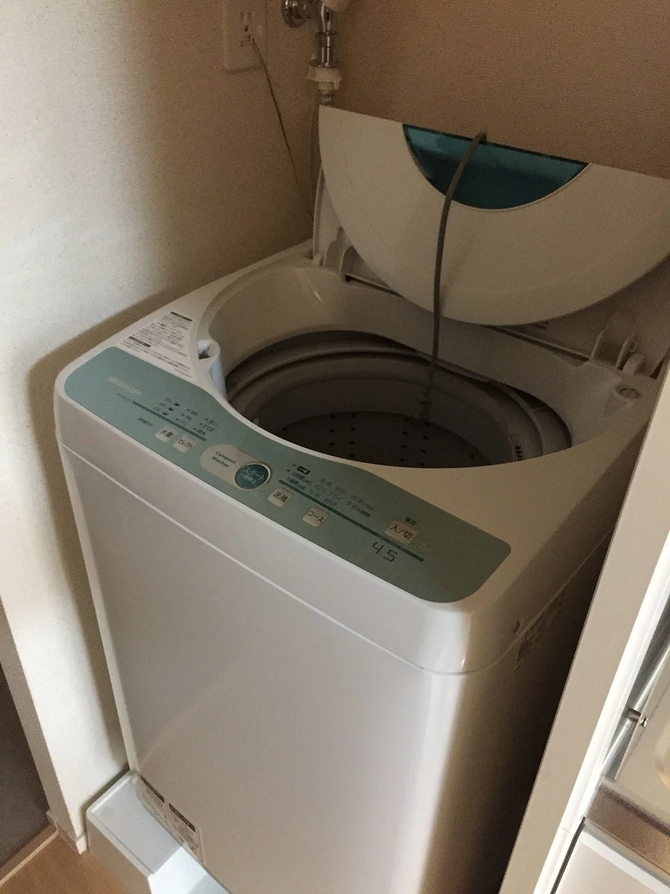 号室によって間取りや仕様は異なります。