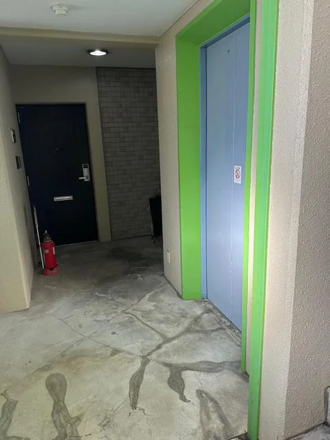 エレベーターホール