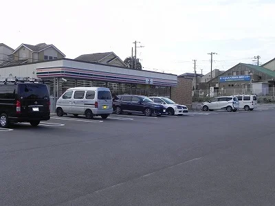 セブンイレブン柏手賀の杜店まで350m