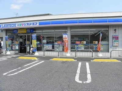 ローソンLTF豊四季神山店まで850m