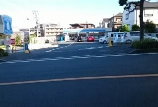 ドラッグセイムス　東浦和店まで650m