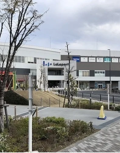 ららぽーとまで2200m