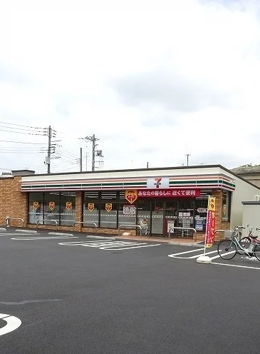 セブンイレブンまで800m