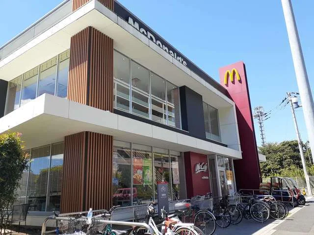 マクドナルドまで400m