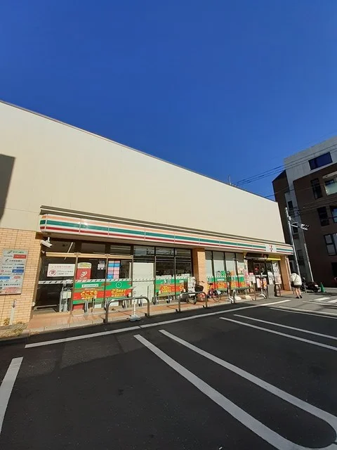 セブンイレブンまで280m