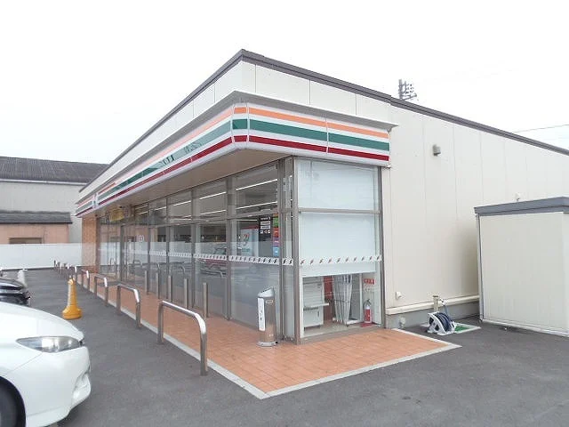 セブンイレブン名張瀬古口店様まで160m