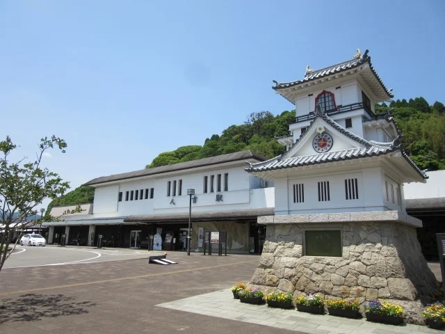 人吉駅まで1900m