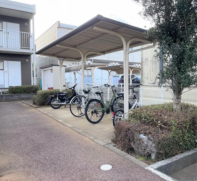 屋根付き駐輪場