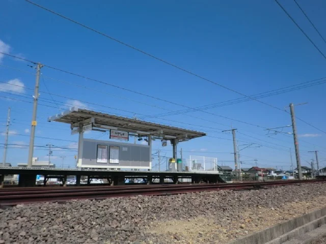 関西本線長島駅まで1400m