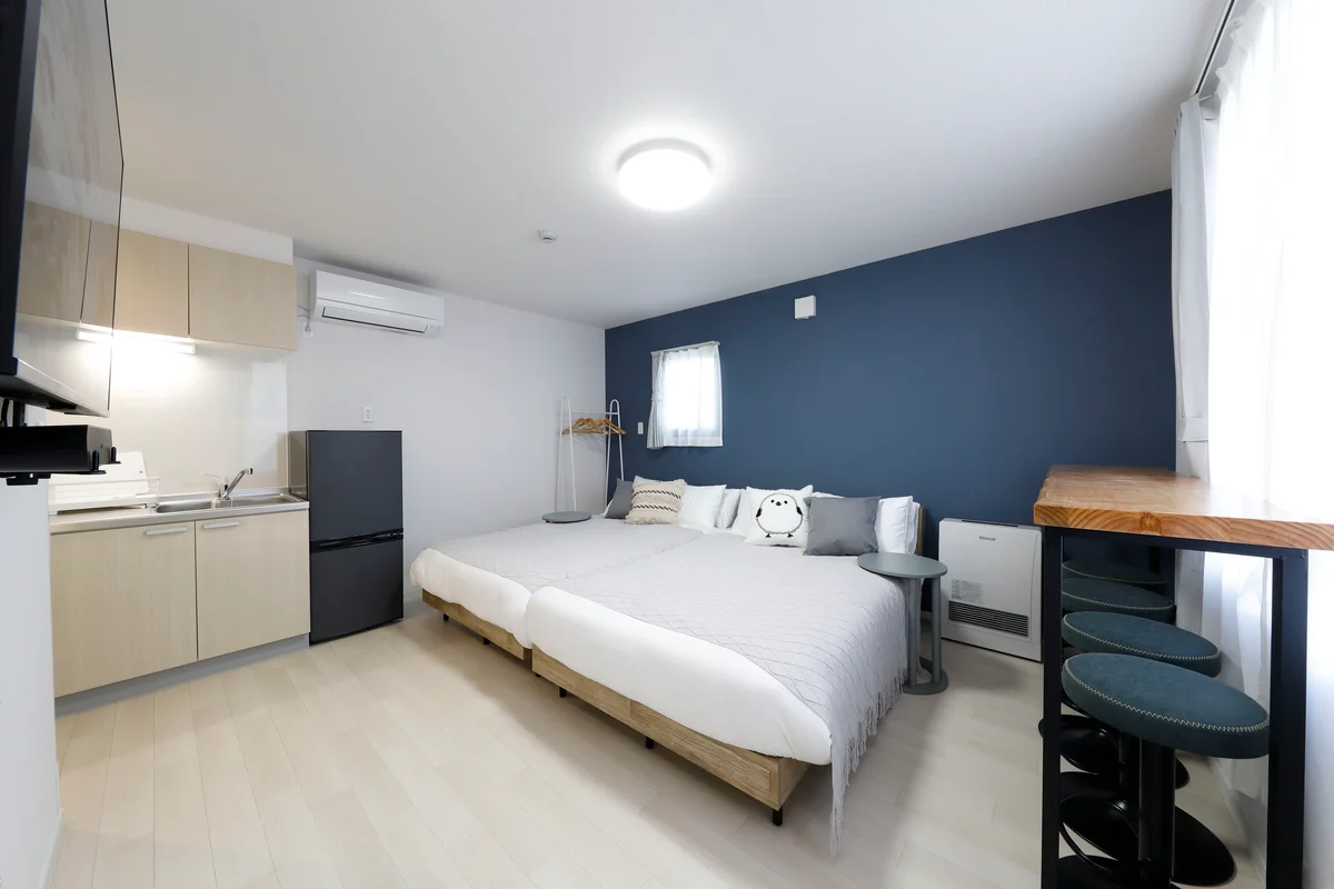 白を基調とした清潔感あふれるお部屋です！