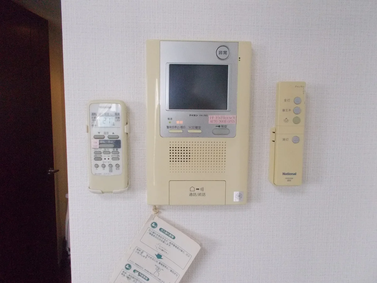 モニター付きインターホン