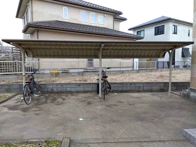 駐輪場完備
