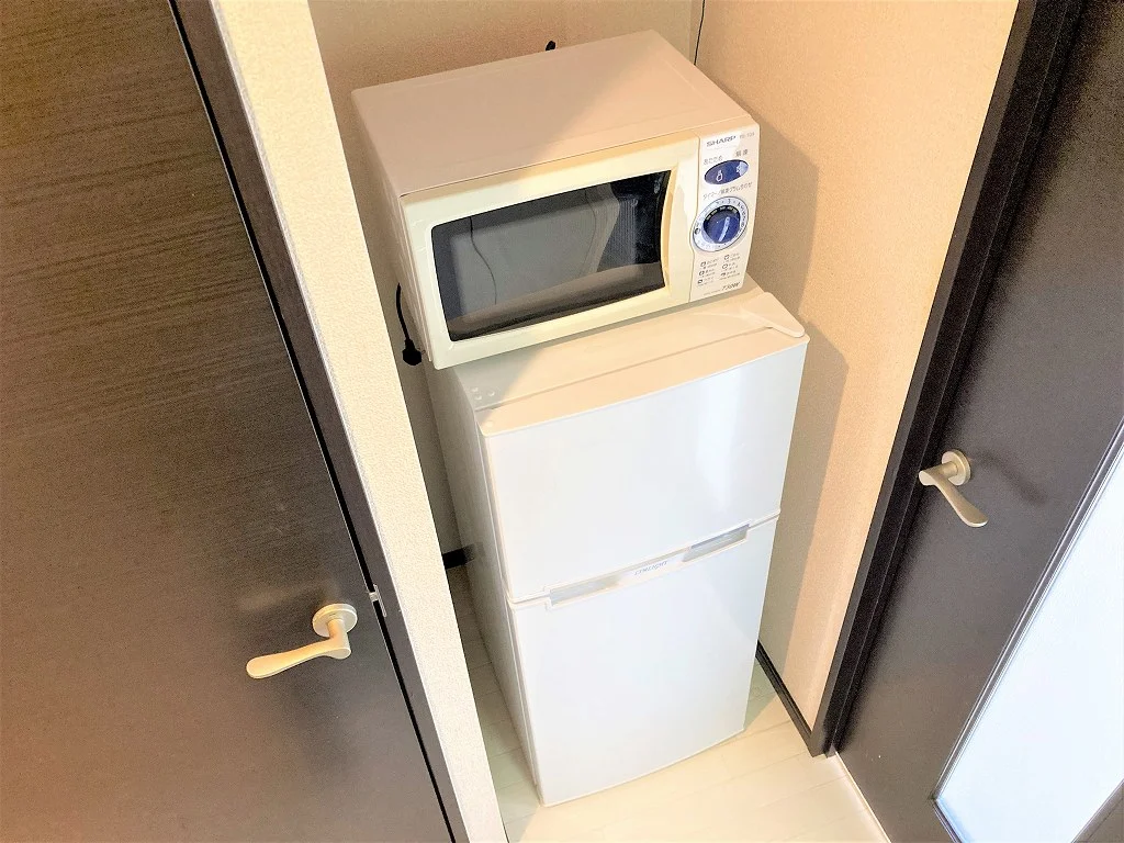 電子レンジと冷蔵庫