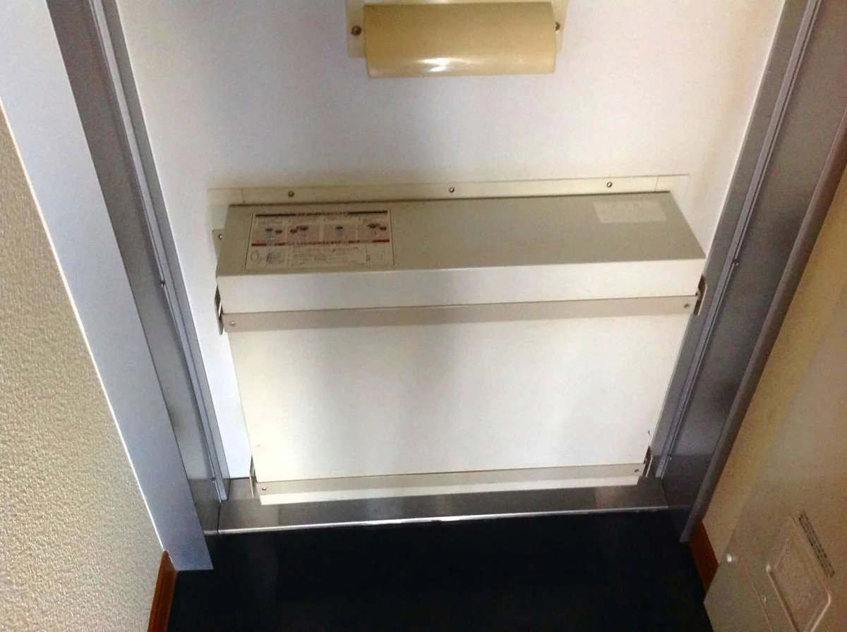 宅配ボックスになります。