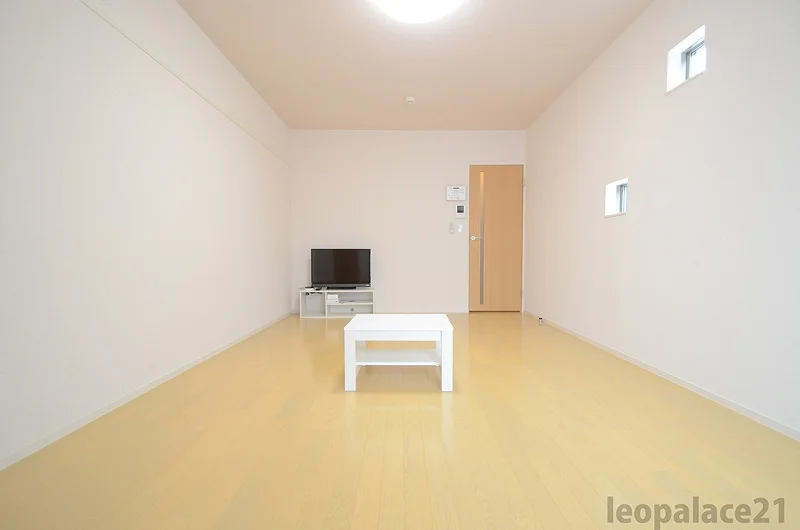 設備・使用は号室により異なる為、現況を優先致します。