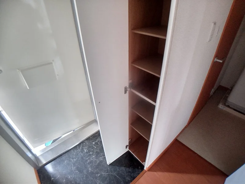 シューズボックス付き