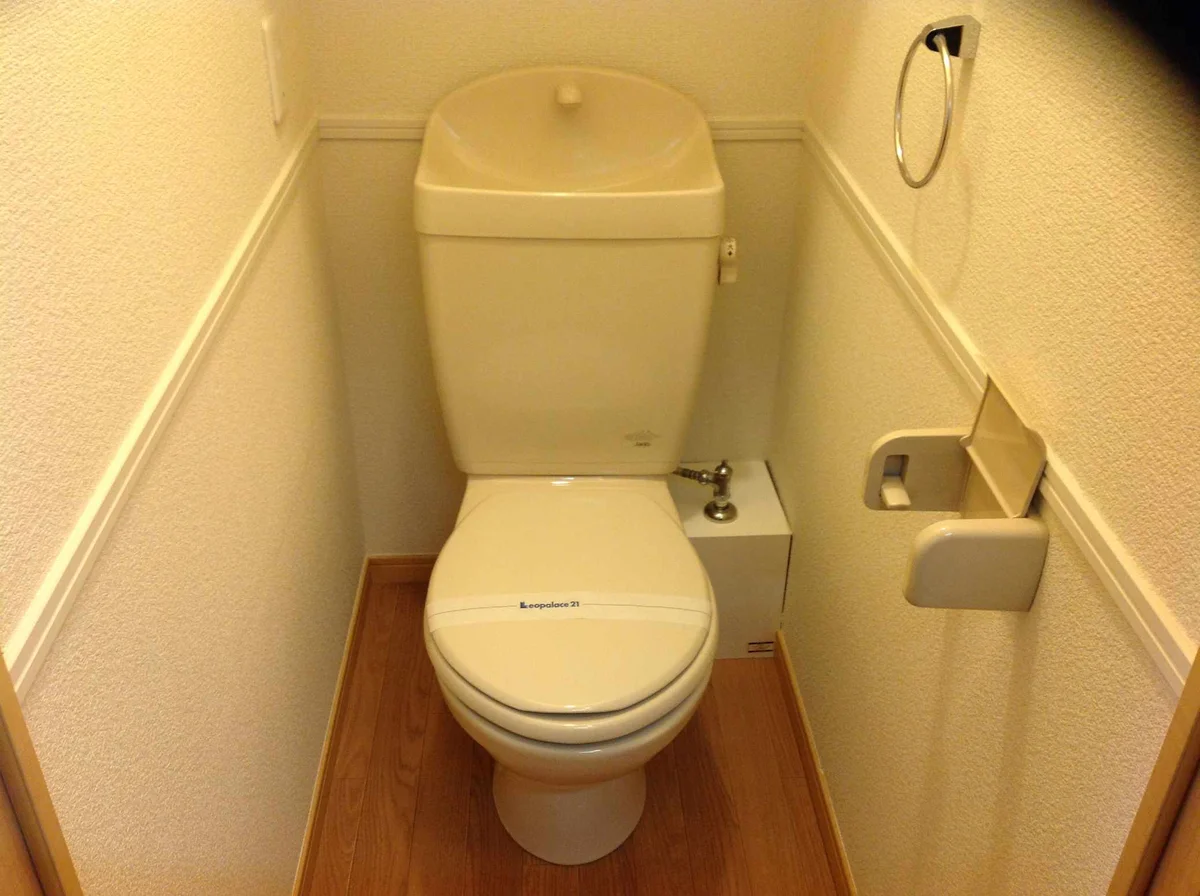 温水洗浄便座付