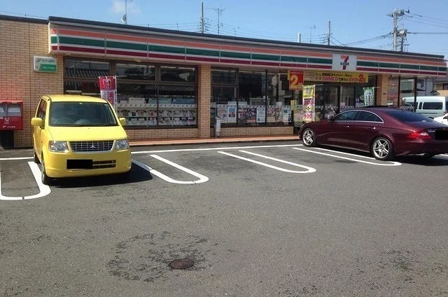 セブンイレブンまで350m
