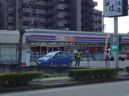 コープメグリアミニ上里店まで190m