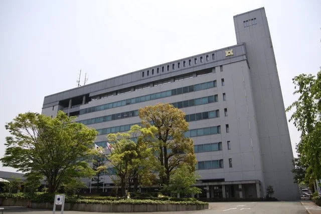 亀岡市役所まで550m