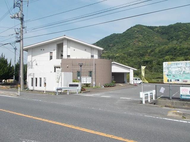 周南市湯野支所まで300m