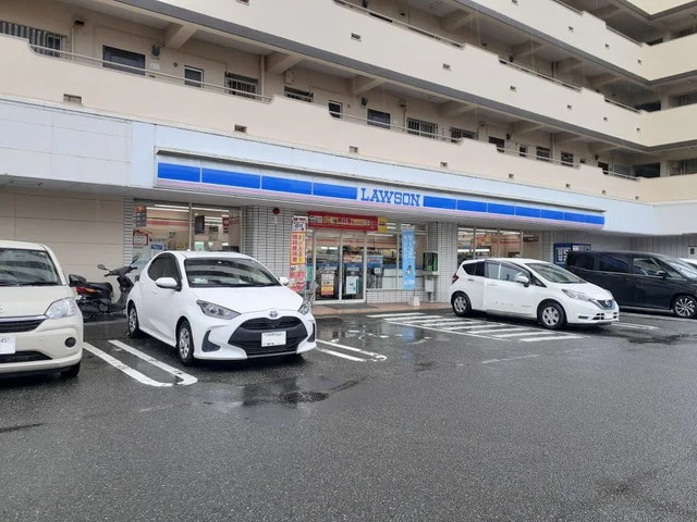 ローソン堤1丁目店まで450m