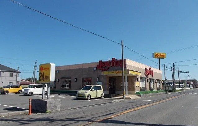 ジョイフル鈴鹿箕田店まで350m