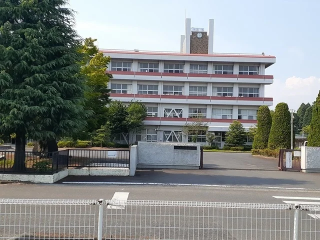 茨城県立友部高校まで201m