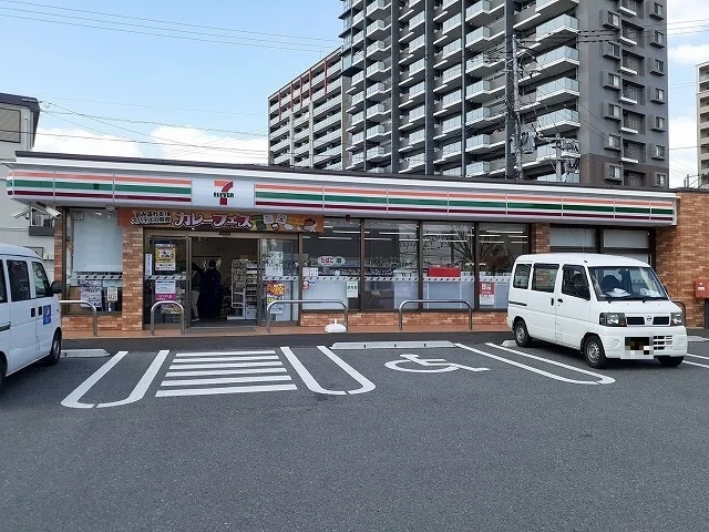 セブンイレブン鳥栖本鳥栖町店まで960m