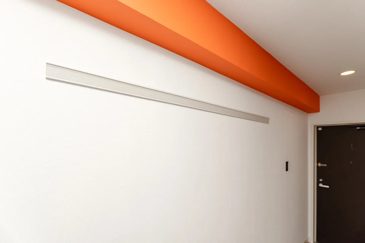 ハンガーレール