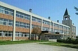 滝川市立東小学校まで550m