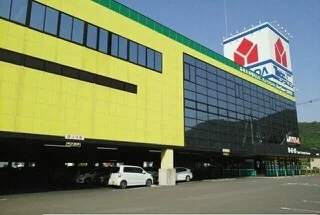 ヤマダ電機高松鶴市店さんまで1740m