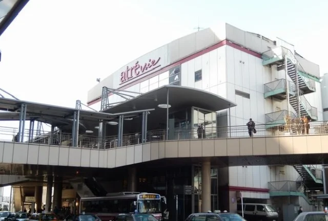 アトレまで3200m