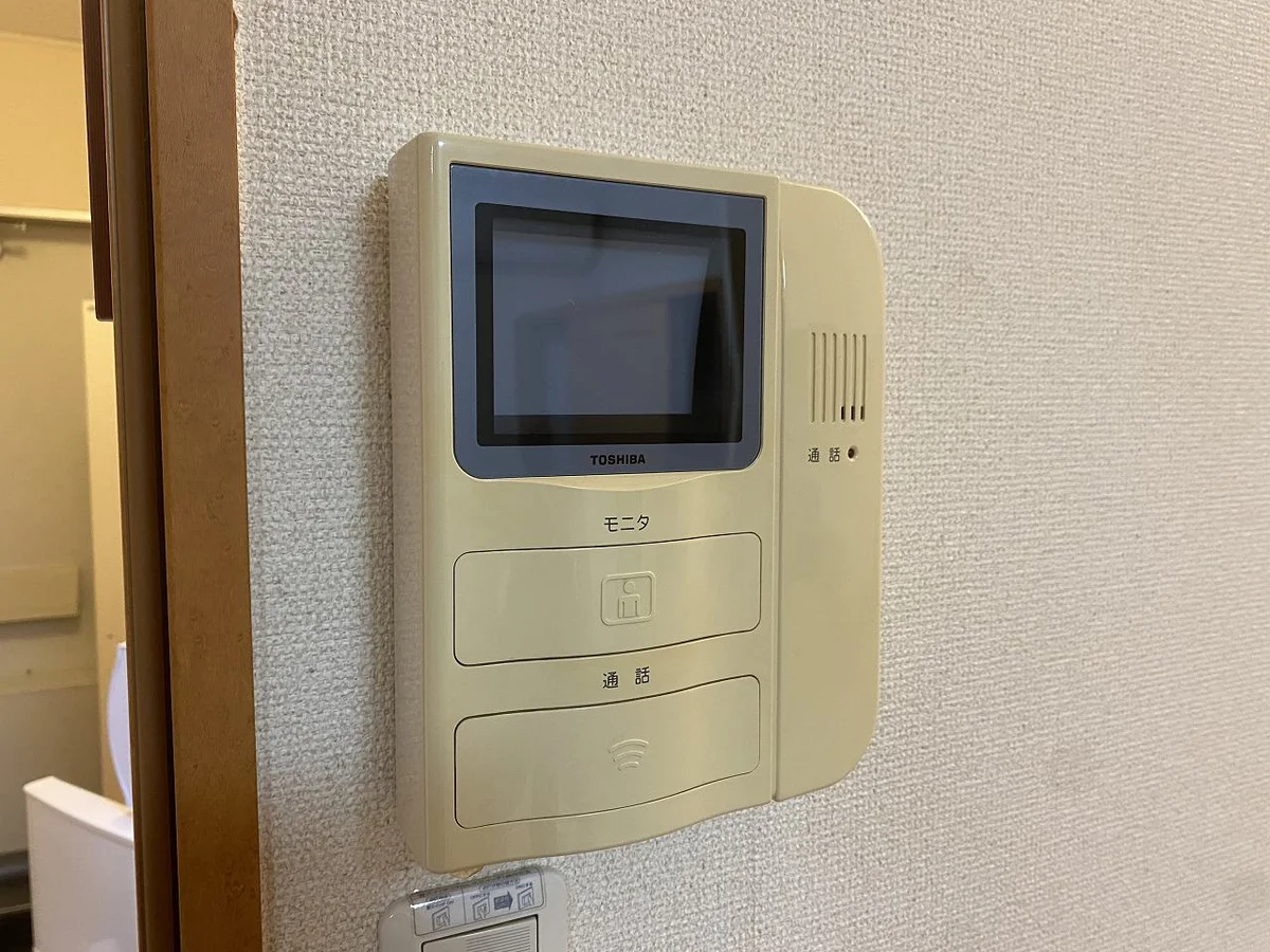 インターホン