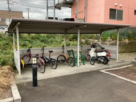 ★屋根付きの駐輪場です★
