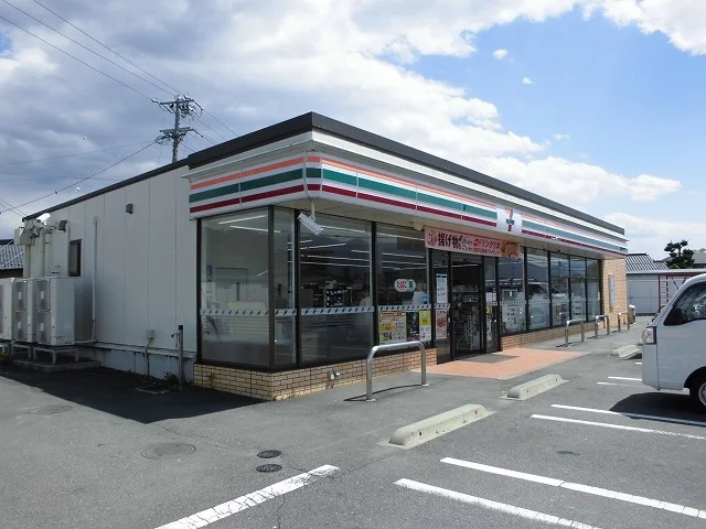 セブンイレブン　豊科南穂高店まで1300m