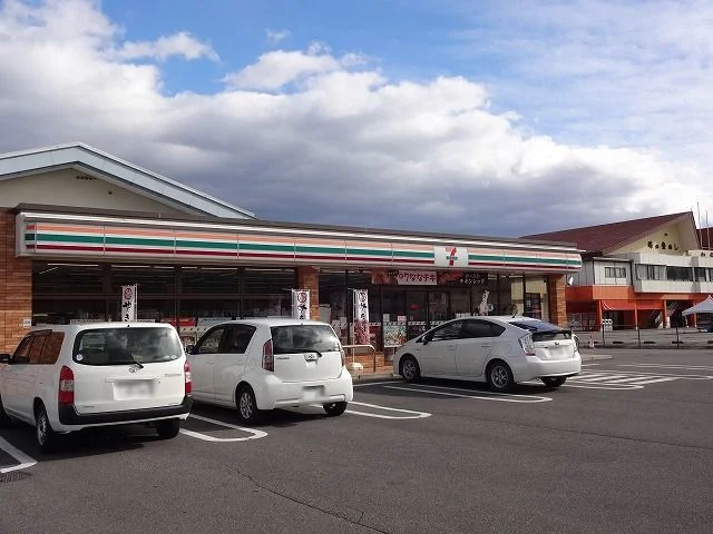 セブンイレブン　諏訪インター店まで450m
