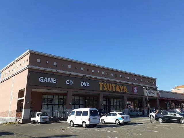 ＴＳＵＴＡＹＡ　箕輪店まで450m