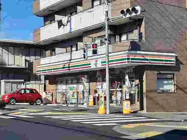 セブンイレブンまで190m