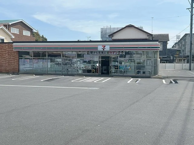 セブンイレブン　瀬古２丁目店まで400m